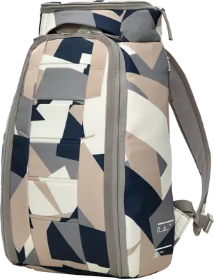 Db Hugger 30L Backpack | SkatePro