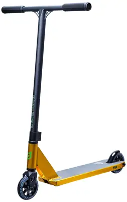 District Titus Pro Scooter