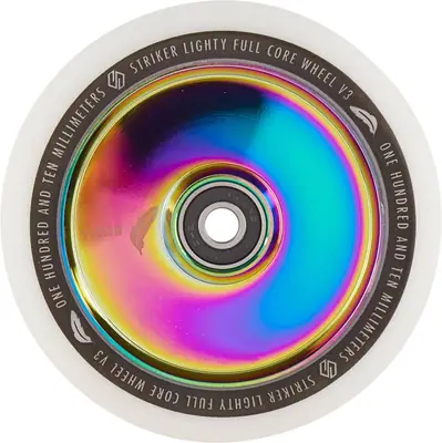 Striker Lighty Full Core V3 Wit Stuntstep Wiel