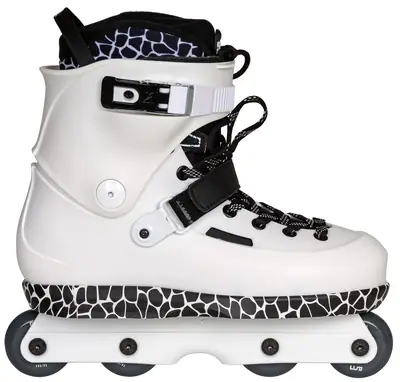 USD Sway Team 60 Aggressive Inline Skates | SkatePro USD Sway Team 60 Aggressive Inline Skates | SkatePro