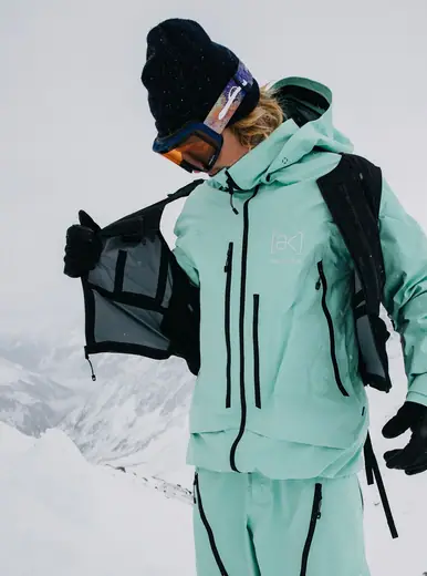 Burton ak Dispatcher 13L Vest Pack - Alpine Skiing Winter Sports