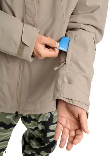 Burton Reserve 2L Insulated Jacke | SkatePro