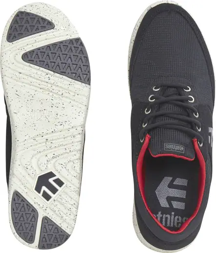 Etnies hot sale marana sc