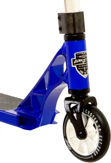 【オフトレ用】Scooter SCT 153 と FLUX DISTORTION Grit Fluxx 2019 Pro Scooter | SkatePro