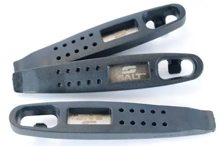 Salt Pneu Lever