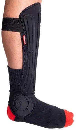 Shadow Invisa Lite Shin/Ankle Combo Pads - Shin & Ankle Protection