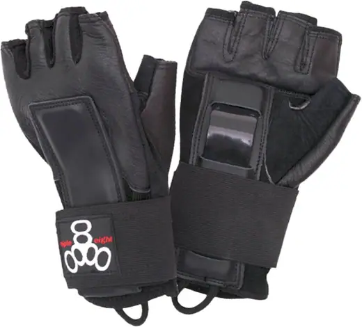 https://cdn.skatepro.com/product/520/triple-eight-hired-hands-wrist-guards.webp