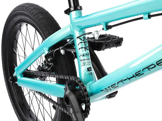 Wethepeople Aerox 18