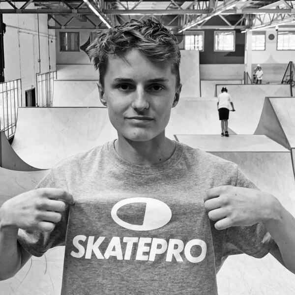Davey Sanders Team SkatePro